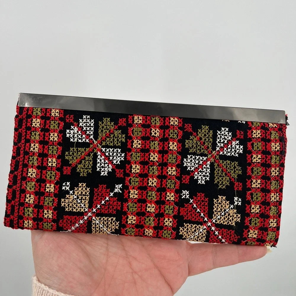 Vintage clutch bag wallet valentine heart cross stitch look acordian cottagecore